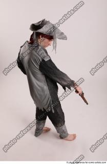 15 2019 01 JACK DEAD PIRATE WITH GUN